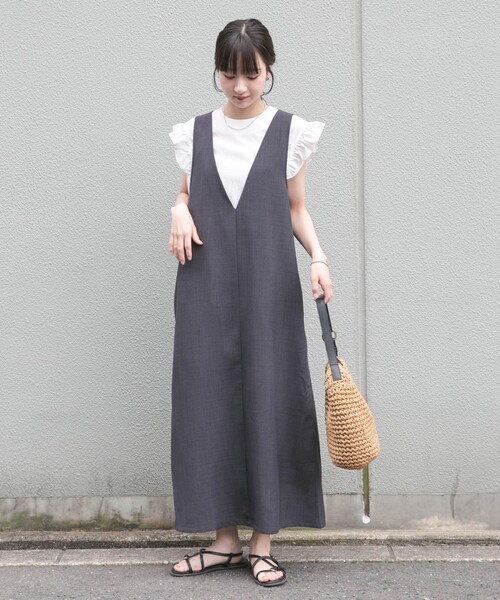ITEMS URBANRESEARCH(アイテムズ アーバンリサーチ)の「『イージーケア/接触冷感/UVカット』SMOOTH LINEN TOUCH ジャンスカ(ジャンパースカート・レディース・CHA/CML・Free)」の3枚目の写真