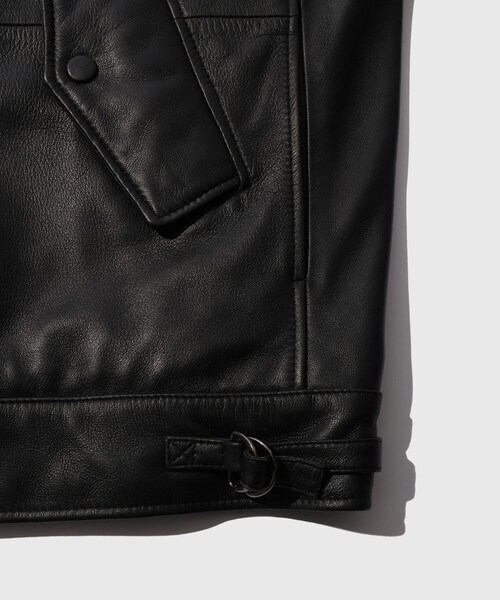 ADAM ET ROPE'（アダムエロペ）の「【CCU/シーシーユー】A-1 JACKET（その他アウター・メンズ・ブラック・1/2）」の8枚目の写真