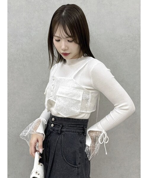 dazzlin（ダズリン）の「ダブルポケットマテリアルビスチェ（その他トップス・レディース・オフホワイト/キャメル・S/M）」の5枚目の写真