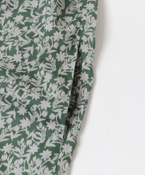 URBAN RESEARCH DOORS(アーバンリサーチドアーズ)の「SOIL FLOWER CAMISOLE DRESS(ワンピース・レディース・GREEN/KHAKI・2)」の5枚目の写真