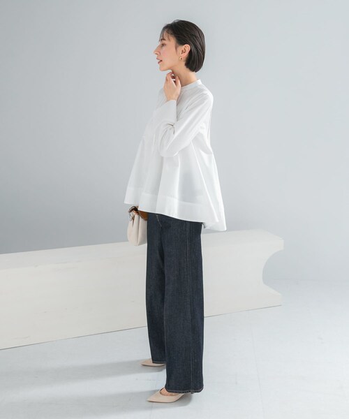 URBAN RESEARCH ROSSO（アーバンリサーチロッソ）の「フレアシルエットピンタックブラウス（シャツ/ブラウス・レディース・OFF WHITE/BLUE・Free）」の14枚目の写真