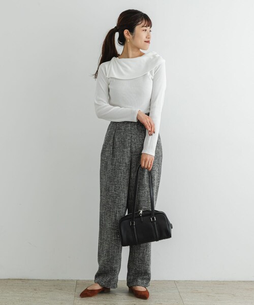 URBAN RESEARCH ROSSO（アーバンリサーチロッソ）の「F by ROSSO　アシメボートネックプルオーバー（Tシャツ/カットソー・レディース・BORDER/OFF WHITE/BLACK・FREE）」の9枚目の写真