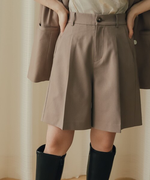 SENSE OF PLACE by URBAN RESEARCH(センスオブプレイスバイアーバンリサーチ)の「センタープレスバミューダパンツ(その他パンツ・レディース・MOCHA/GREIGE/CHARCOAL・S/M)」の21枚目の写真