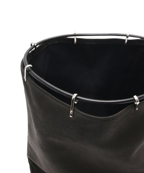 ADAM ET ROPE'（アダムエロペ）の「【LIWLE】合切巾着バッグ（ハンドバッグ・メンズ・ブラック・F）」の10枚目の写真