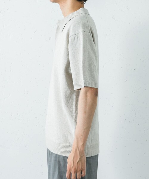 URBAN RESEARCH(アーバンリサーチ)の「SILK NOIL スキッパーポロニット(ポロシャツ・メンズ・NATURAL/BLACK・M/L)」の13枚目の写真