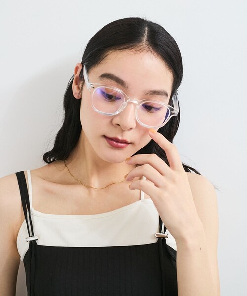 VIS（ビス）の「クリアフレームファッショングラス（サングラス・レディース・ブラック/グレー/ブラウン系/その他・F）」の4枚目の写真