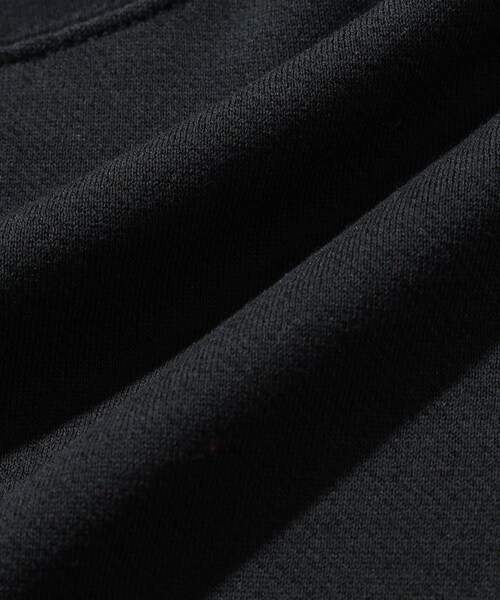ADAM ET ROPE'(アダムエロペ)の「【AURALEE/オーラリー】HIGH TWIST LIGHT SWEAT P/O(スウェット・メンズ・ブラック/レッド・3/4/5)」の17枚目の写真