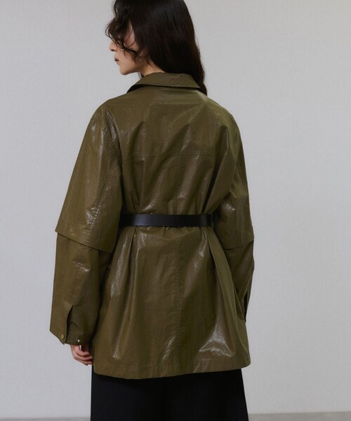 ADAM ET ROPE'（アダムエロペ）の「2WAYスリーブコーティングシャツブルゾン（ブルゾン・レディース・ブラック/カーキ・F）」の12枚目の写真