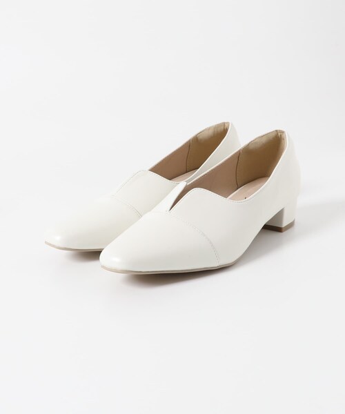 URBAN RESEARCH Sonny Label（アーバンリサーチサニーレーベル）の「Vカットローヒールパンプス（パンプス・レディース・ブラック/アイボリー/シルバー・S/M/L）」の7枚目の写真