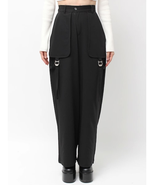 EMODA（エモダ）の「クロスベルトワイドパンツ（その他パンツ・レディース・ブラック/ブラウン・S/M）」の2枚目の写真