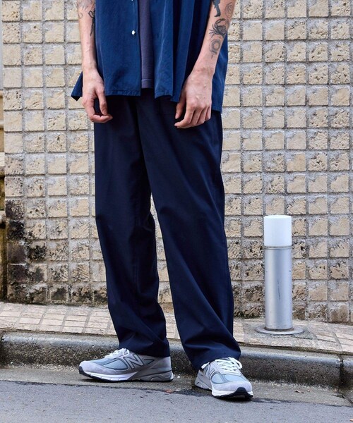 ADAM ET ROPE'（アダムエロペ）の「【WILD LIFE TAILOR】ライトウーステッド ベイカーパンツ（その他パンツ・メンズ・チャコール/ネイビー・L/M）」の20枚目の写真