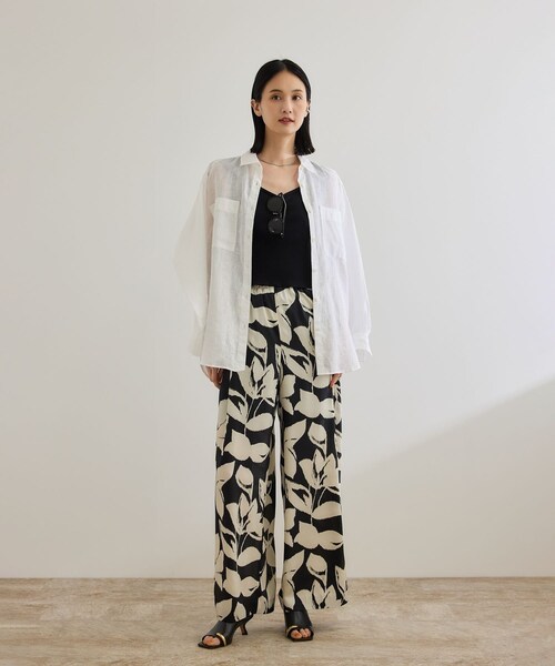 ROPE'(ロペ)の「DEVEAUXジオメトリックフラワーイージーワイドパンツ(その他パンツ・レディース・ブラック/オレンジ・36/38)」の22枚目の写真