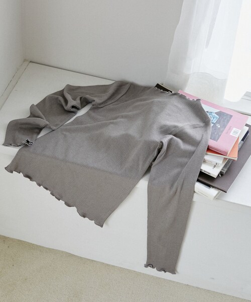 VIS(ビス)の「【Miller】VIS別注モデルボートネックメロープルオーバー【洗える】(Tシャツ/カットソー・レディース・ライトグレー/オフホワイト/レッド系・F)」の21枚目の写真