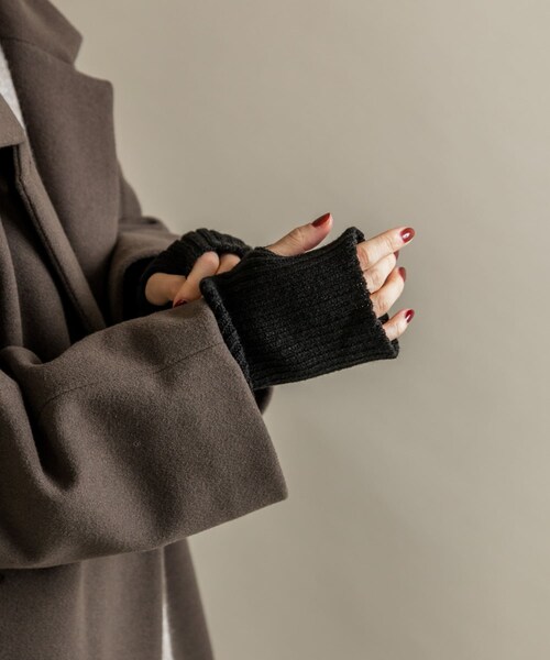 SMELLY（スメリー）の「リブアームウォーマー（ベルト・レディース・BEG/BLK/BLU・-）」の8枚目の写真