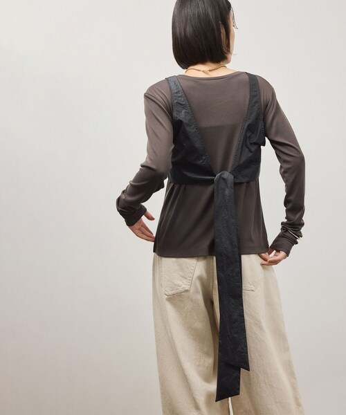 ADAM ET ROPE'（アダムエロペ）の「リボンタンクコンビロンT（Tシャツ/カットソー・レディース・ホワイト系/ダークブラウン系・F）」の12枚目の写真