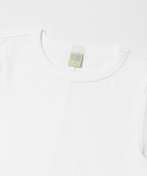 URBAN RESEARCH(アーバンリサーチ)の「FLORE FLORE CAR T-SHIRTS(Tシャツ/カットソー・レディース・WHITE/BLACK/OFF WHITE/EVERGREEN/STRAW/MULBERRY・S)」の9枚目の写真