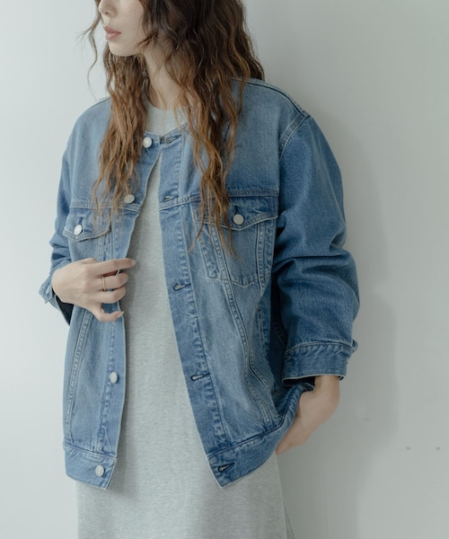 URBAN RESEARCH Sonny Label（アーバンリサーチサニーレーベル）の「ノーカラーオーバーサイズGジャン（デニムジャケット・レディース・インディゴ/グレー・FREE）」の2枚目の写真