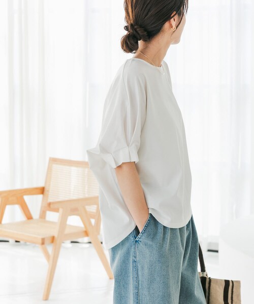 URBAN RESEARCH DOORS（アーバンリサーチドアーズ）の「『仁村紗和さん着用』『UR TECH』サマシェアタックスリーブプルオーバー（Tシャツ/カットソー・レディース・ORANGE/OFF/BLUE/BLACK・M）」の15枚目の写真