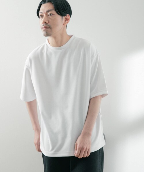 ITEMS URBANRESEARCH(アイテムズ アーバンリサーチ)の「『UR TECH ひやサラクール』 ライトポンチ トップス(Tシャツ/カットソー・メンズ・BLU/OFF/BLK/GREIGE/GRN・S/M/L/XL)」の11枚目の写真