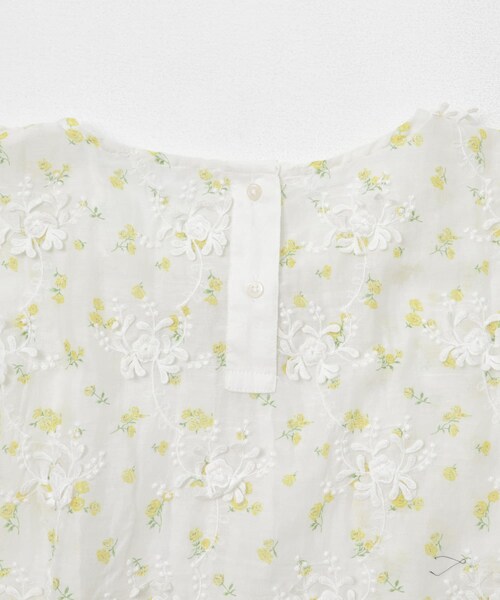 URBAN RESEARCH(アーバンリサーチ)の「crinkle crinkle crinkle SHEER FLOWER VEST BLOUSE(シャツ/ブラウス・レディース・BLACK/IVORY・Free)」の5枚目の写真