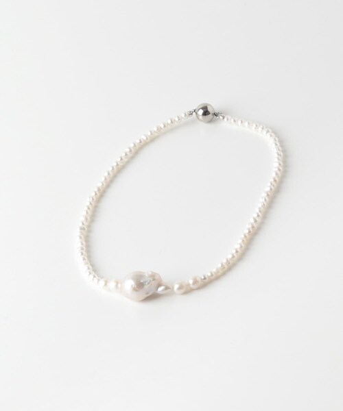 URBAN RESEARCH ROSSO（アーバンリサーチロッソ）の「in mood　BQ PRL 36CM CHOKER（ネックレス・レディース・WH・-）」の4枚目の写真