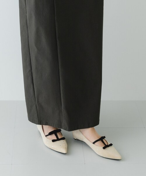 RODE SKO（ロデスコ）の「2センチダブルリボンヒールパンプス（パンプス・レディース・BLACK/OFF・36/37/38）」の11枚目の写真