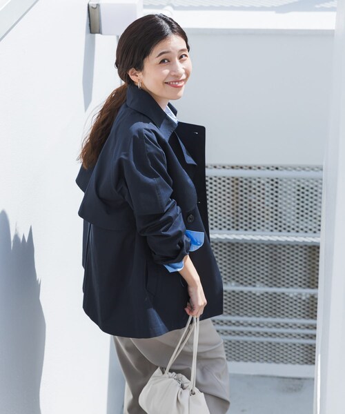 URBAN RESEARCH DOORS（アーバンリサーチドアーズ）の「撥水ショートトレンチ（ステンカラーコート・レディース・L.BEIGE/NAVY・Free）」の19枚目の写真