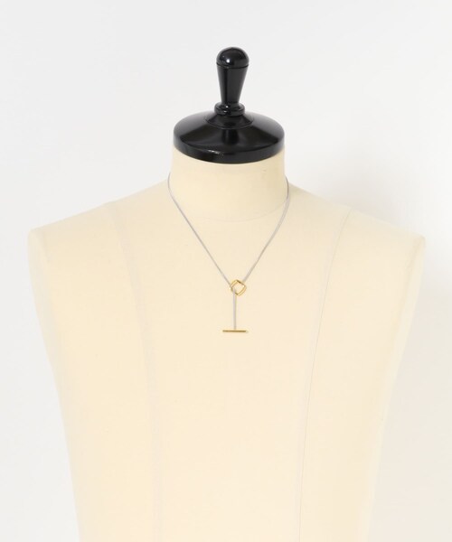 URBAN RESEARCH（アーバンリサーチ）の「TOM WOOD　Frame Pendant Duo（ネックレス・メンズ・S925・20.5）」の4枚目の写真