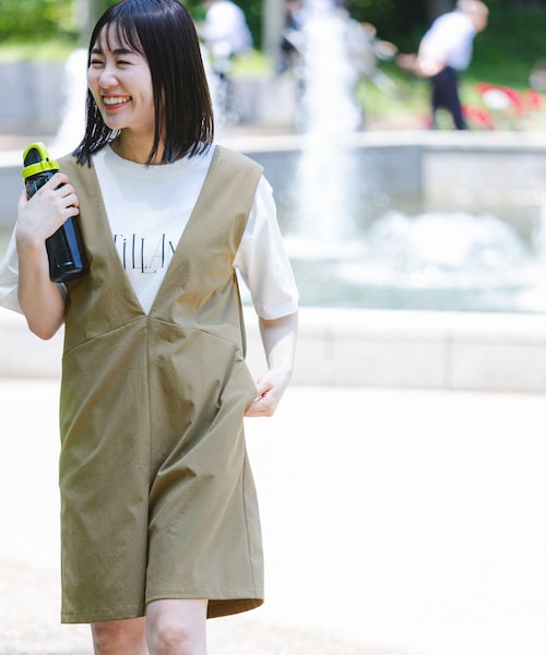 URBAN RESEARCH ROSSO（アーバンリサーチロッソ）の「F by ROSSO　撥水ショートオールインワン（サロペット/オーバーオール・レディース・BEIGE/KHAKI/BLACK・36/38）」の4枚目の写真