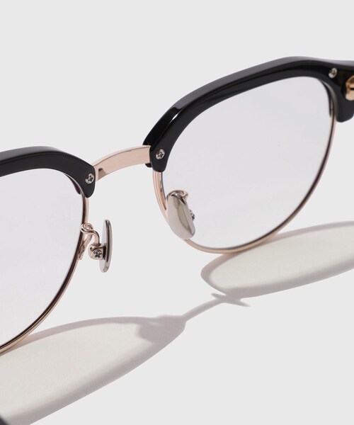 ADAM ET ROPE'(アダムエロペ)の「《別注》【BLANC/ブラン】EX ブロウ BLUE(サングラス・メンズ・ブラック・F)」の5枚目の写真