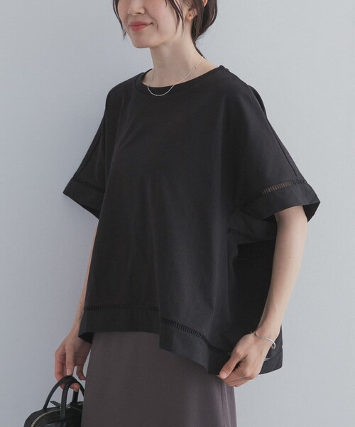 URBAN RESEARCH DOORS(アーバンリサーチドアーズ)の「ハシゴレースドッキングプルオーバー(Tシャツ/カットソー・レディース・OFF WHITE/BLACK/CAMEL・Free)」の17枚目の写真