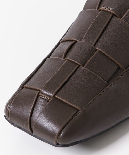 URBAN RESEARCH Sonny Label（アーバンリサーチサニーレーベル）の「グルカスクエアフラットパンプス（パンプス・レディース・ブラック/ブラウン・S/M/L）」の17枚目の写真