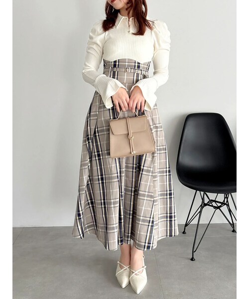 dazzlin（ダズリン）の「シャツカラーコルセットタックワンピース