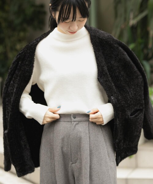 EKAL（エカル）の「ハイゲージモールニットプルオーバー（ニット/セーター・レディース・ホワイト/グレー/ブラック・One）」の7枚目の写真