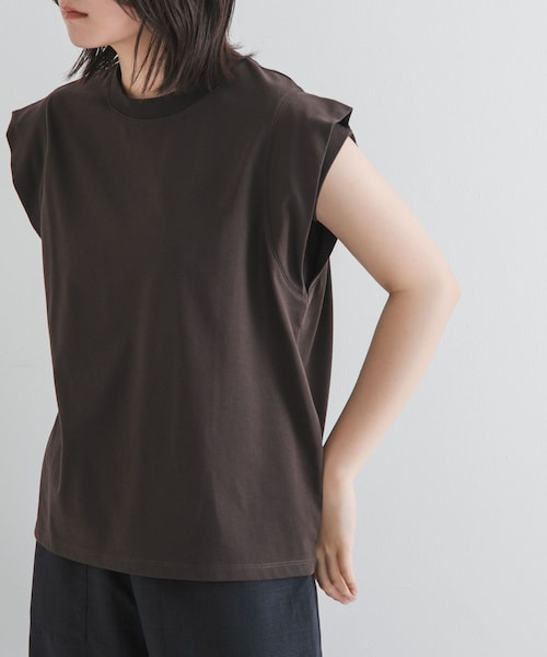 EKAL（エカル）の「T/Cプレーティング天竺フリルTシャツ（Tシャツ/カットソー・レディース・ライトグレージュ/アプリコット/Dブラウン・one）」の4枚目の写真