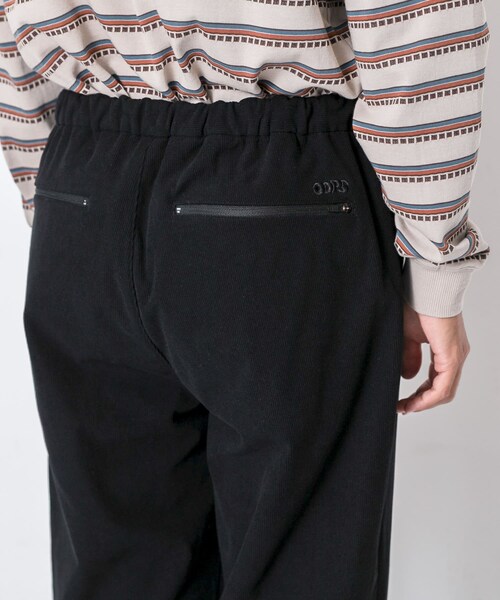 URBAN RESEARCH Sonny Label（アーバンリサーチサニーレーベル）の「OOPS　裏起毛コーデュロイパンツ（その他パンツ・メンズ・BLACK/BROWN・M/L/XL）」の12枚目の写真