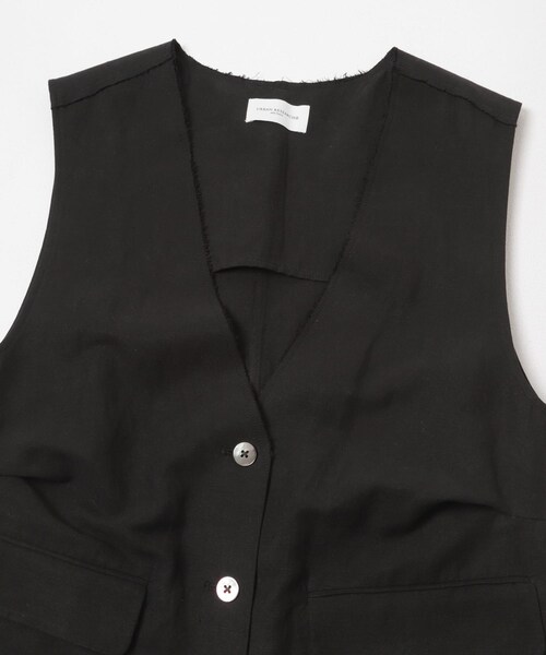 URBAN RESEARCH（アーバンリサーチ）の「new basic　SILK LINEN GILET（ベスト・レディース・WHITE/BLACK・Free）」の7枚目の写真