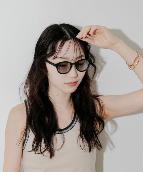 SMELLY（スメリー）の「ボスリントンサングラス（メガネ・レディース・M.BLK/BLK/PPL/CLR/Y.CLR/BLK・-）」の8枚目の写真