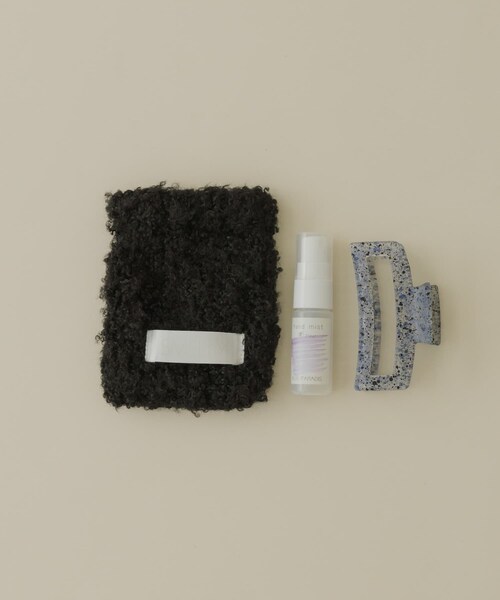 SMELLY（スメリー）の「ワンタッチフラットポーチ（ポーチ・レディース・L.GRY/IVO/GRY/BLK/MOC・M/S）」の14枚目の写真