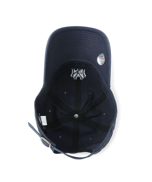 ADAM ET ROPE'（アダムエロペ）の「【Sporty&Rich(スポーティー アンド リッチ)】Yankees Serif Outline Hat（キャップ・レディース・ネイビー・F）」の6枚目の写真