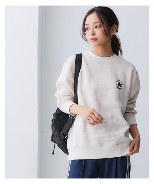 nissen（ニッセン）の「＜大きいサイズ＞ベロアモールロゴ刺しゅうスウェット（コンバース）（スウェット・レディース・ナチュラル/グリーン/黒・L/LL/3L/4L/5L）」の16枚目の写真