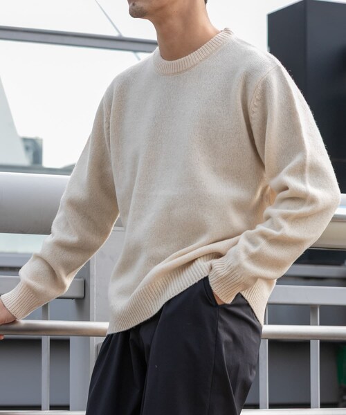 URBAN RESEARCH ROSSO（アーバンリサーチロッソ）の「『XLサイズあり』シェットランドウールクルーネックニット（ニット/セーター・メンズ・NAVY/BLACK/GRAY/GREIGE/KHAKI/GREEN/WHITE/ROYAL BLUE/INDIGO/MASTARD/WINE/LAVENDER・S/M/L/XL）」の20枚目の写真