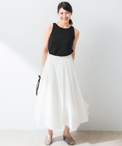 URBAN RESEARCH ROSSO（アーバンリサーチロッソ）の「F by ROSSO　ウォッシャブルミラノリブアメスリニット（ニット/セーター・レディース・BLACK/L/GRAY/BROWN/NAVY×OW・FREE）」の10枚目の写真