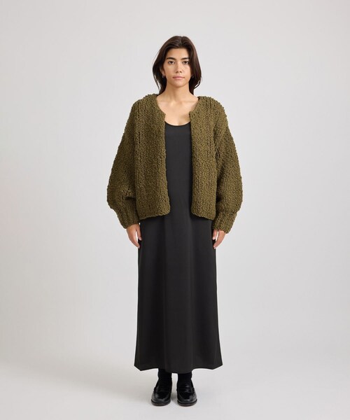 Saturdays NYC(サタデーズ ニューヨークシティ )の「Halle Hand Woven Cardigan | WOMEN(カーディガン/ボレロ・レディース・ブラック/オリーブ・M/S)」の20枚目の写真