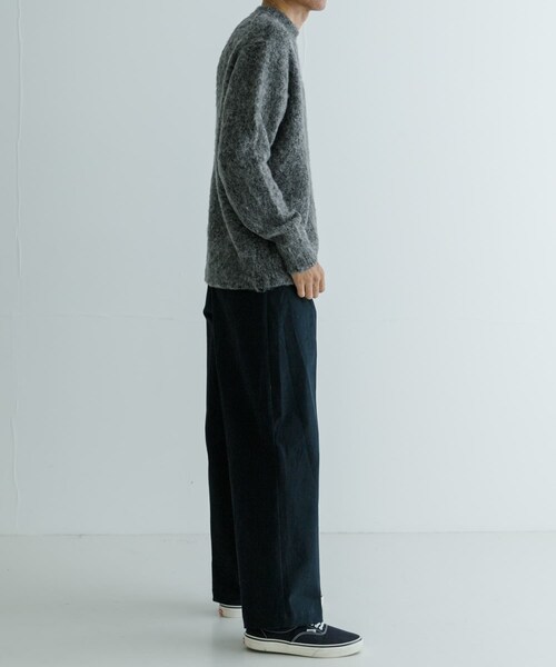 URBAN RESEARCH（アーバンリサーチ）の「new basic MOULINE SHAGGY KNIT（ニット/セーター・メンズ・CHARCOAL/NAVY・M/L）」の21枚目の写真