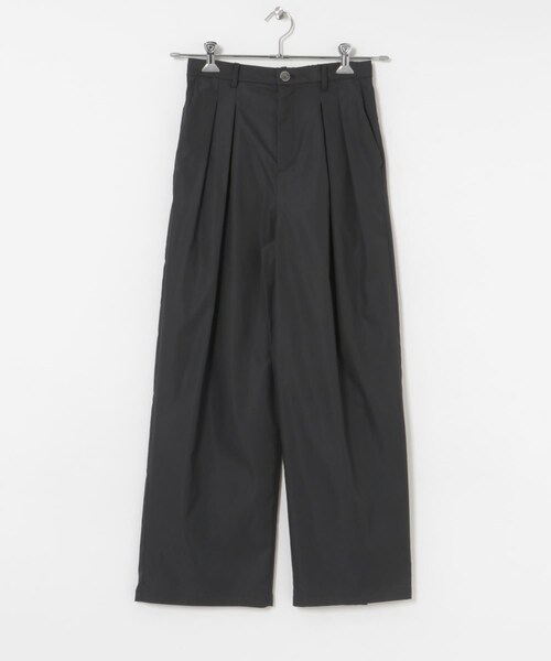 THE GOODLAND MARKET（ザグッドランドマーケット）の「『別注』MIDIUMISOLID×TGM　tuck wide tapered PT（その他パンツ・レディース・BLACK/KHAKI/PINK・one）」の11枚目の写真