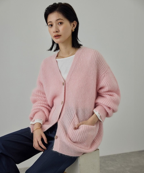 ROPE'（ロペ）の「スーパーキッドモヘヤVネックカーディガン/イージーケア（カーディガン/ボレロ・レディース・ピンク系/チャコール・F）」の6枚目の写真