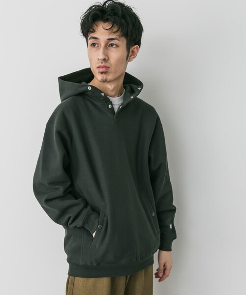 URBAN RESEARCH DOORS（アーバンリサーチドアーズ）の「『別注』Champion×DOORS　RW HALF SNAP PARKA（パーカー・メンズ・シルバーグレー/オフブラック/ブラック/ルビーレッド/ダークネイビー/ブルーグレー/ダークグリーン/クリームイエロー/オートミール/ワイン・M/L/XL）」の17枚目の写真
