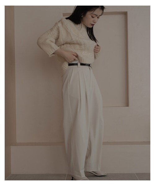 nissen（ニッセン）の「【sail】タックテーパードパンツ（パンツ・レディース・グレー/アイボリー・P58/P61）」の6枚目の写真