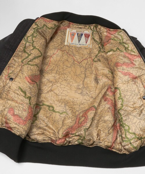 URBAN RESEARCH（アーバンリサーチ）の「CITY COUNTRY CITY　CCC×AVIREX EMB LOGO MA-1（MA-1・メンズ・BLACK・L/XL）」の10枚目の写真